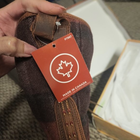 Kamik Sienna F2 Snow Boot Cuffed Plaid Snow Boot - Picture 7 of 11